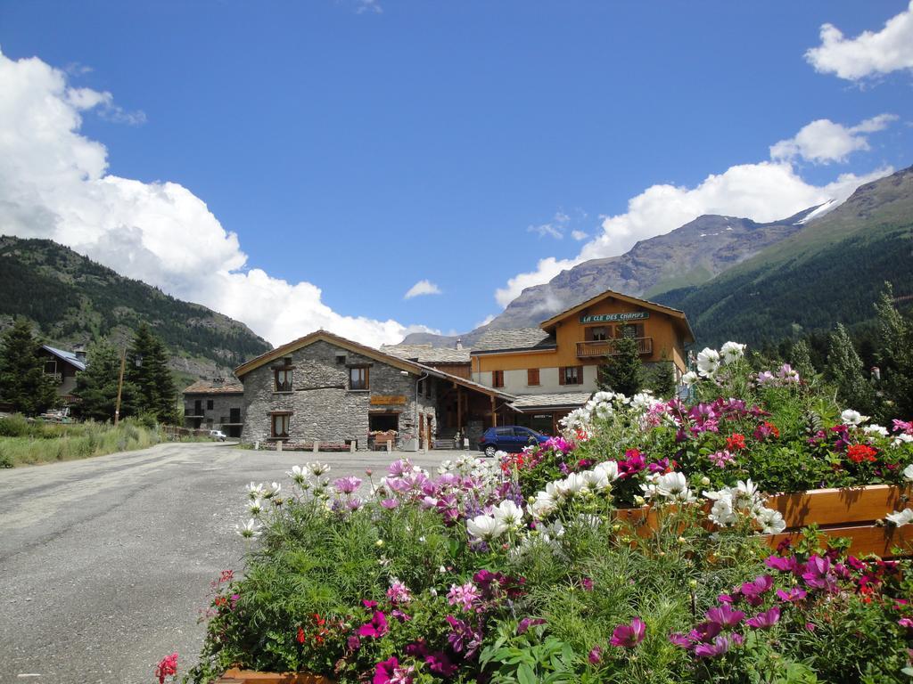 La Cle Des Champs Hotel Lanslebourg-Mont-Cenis Kamer foto
